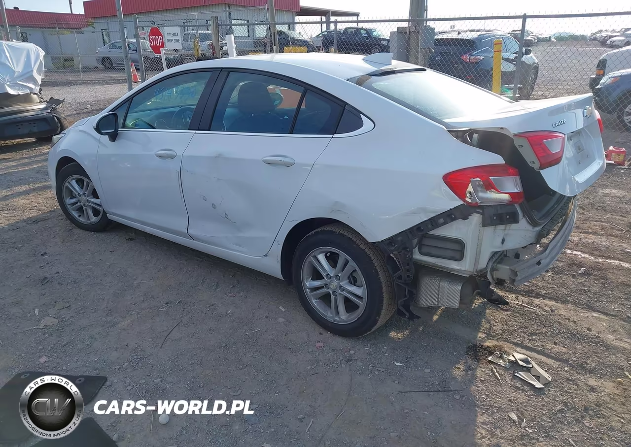 2017 Chevrolet Cruze Lt Auto VIN:1G1BE5SM4H7200897 - 3