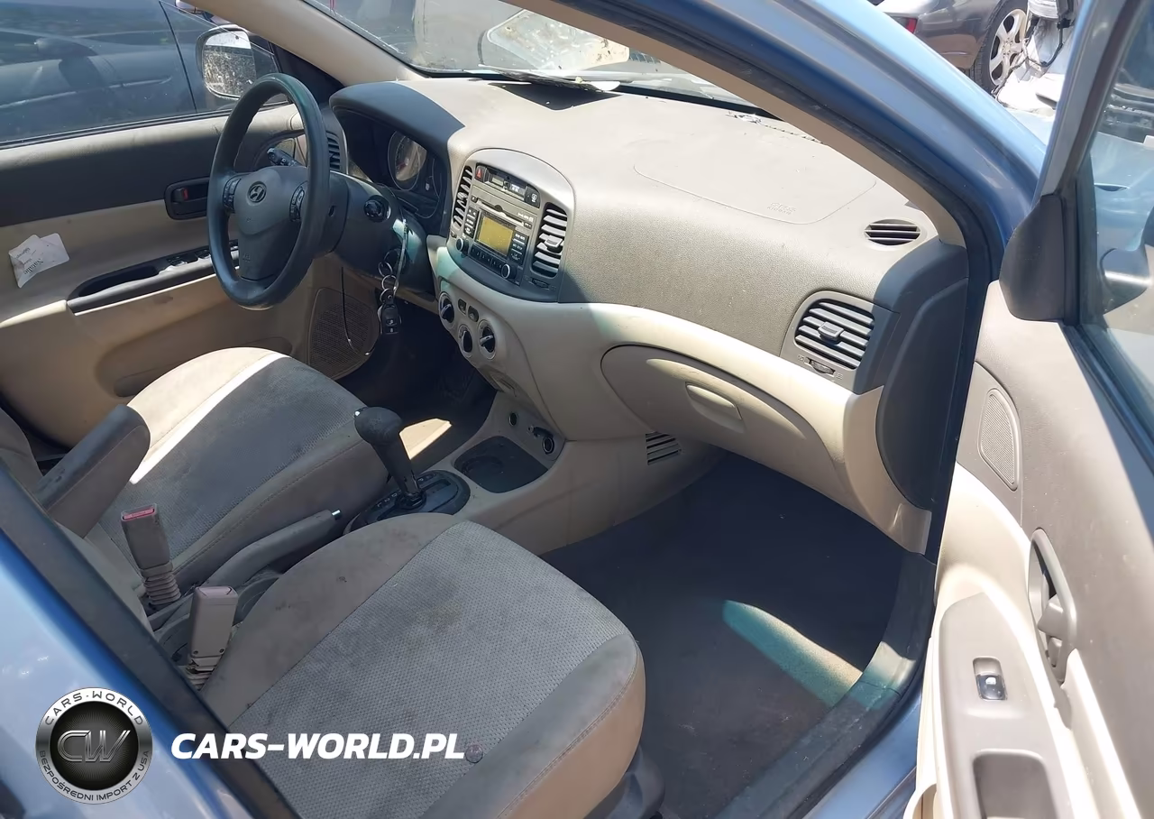 2011 Hyundai Accent Gls VIN:KMHCN4AC3BU620802 - 5