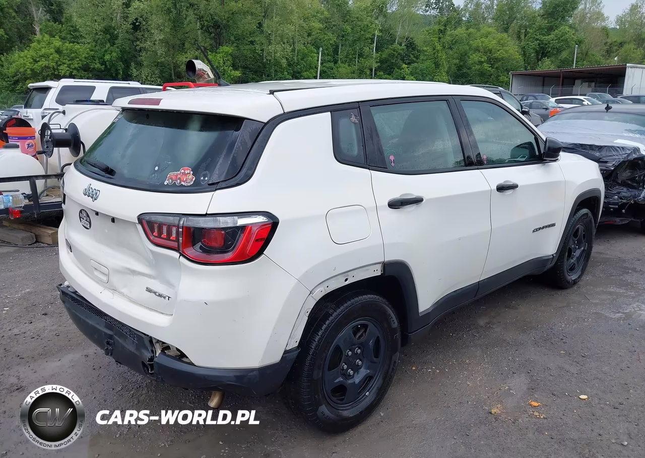 2018 Jeep Compass Sport Fwd VIN:3C4NJCAB0JT107154 - 4