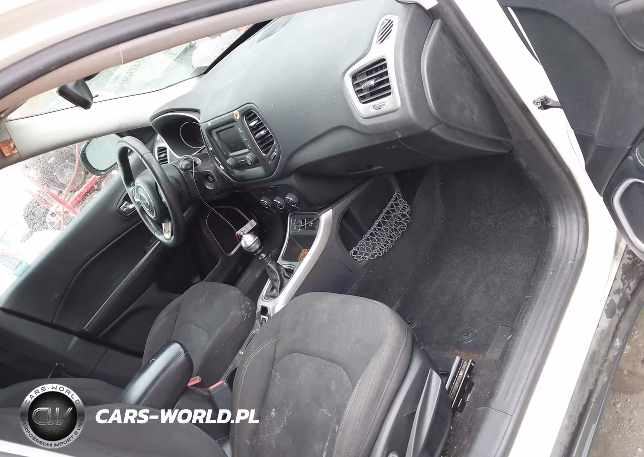 2018 Jeep Compass Sport Fwd VIN:3C4NJCAB0JT107154 - 5