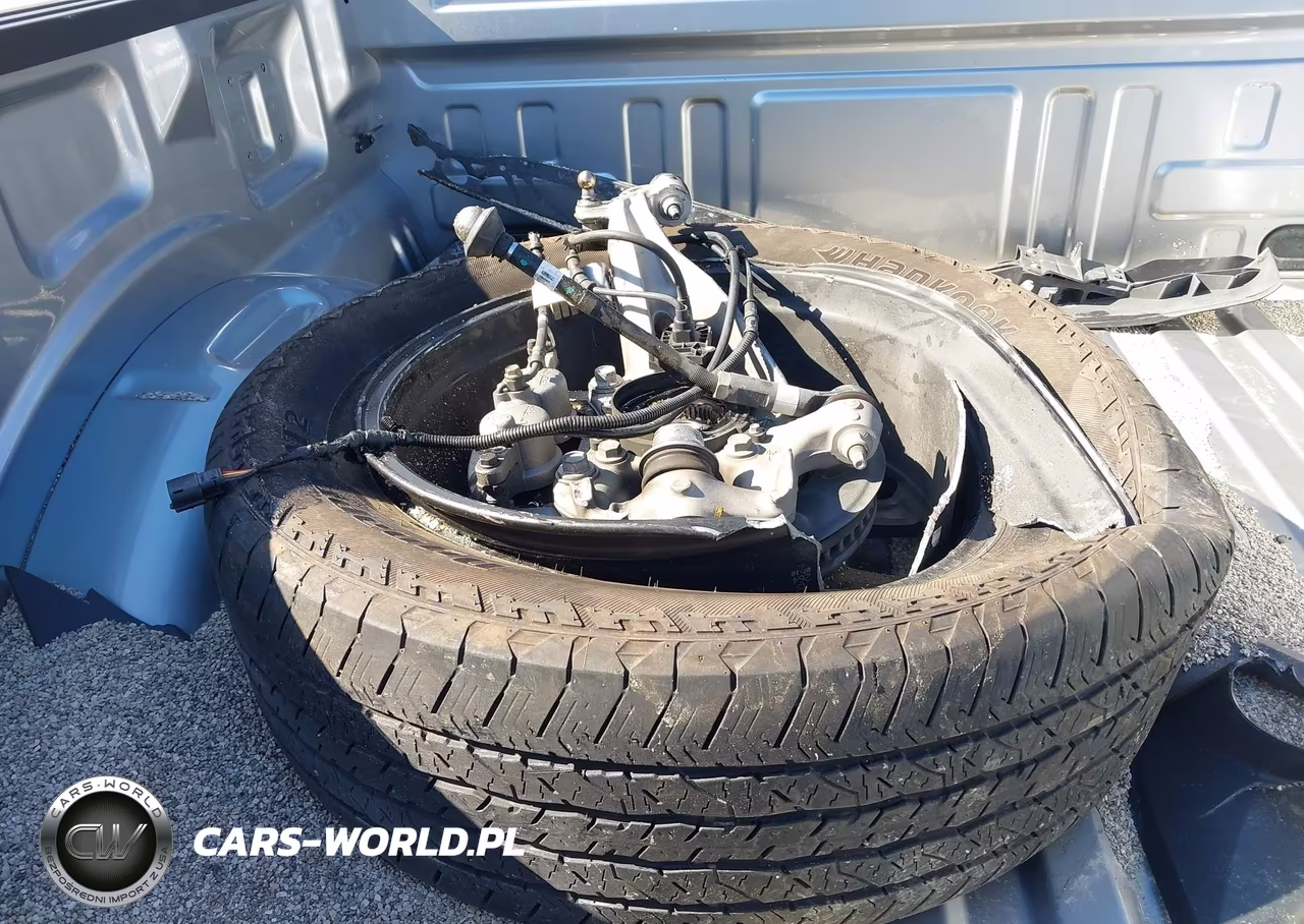 2024 Ford F-150 Stx VIN:1FTFW2L53RKF47082 - 12