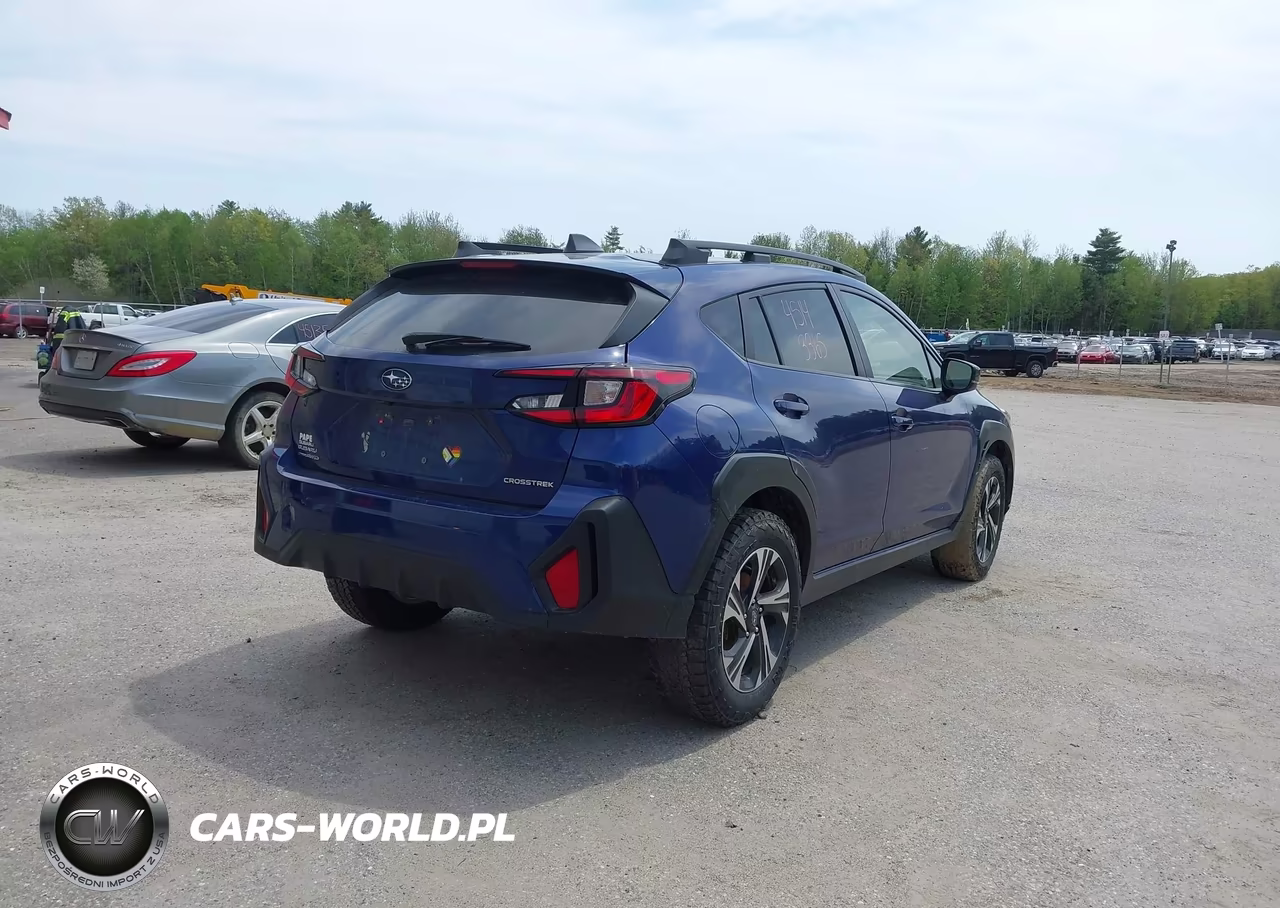 2024 Subaru Crosstrek Premium VIN:JF2GUADC3RH212744 - 4