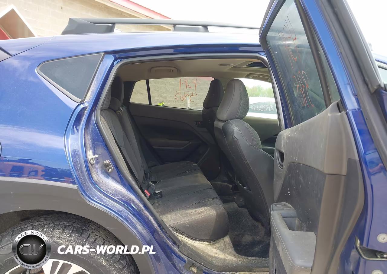 2024 Subaru Crosstrek Premium VIN:JF2GUADC3RH212744 - 8
