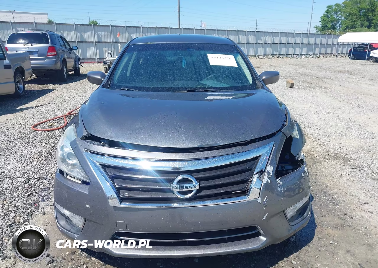 2014 Nissan Altima 2.5 S VIN:1N4AL3AP2EN343921 - 12