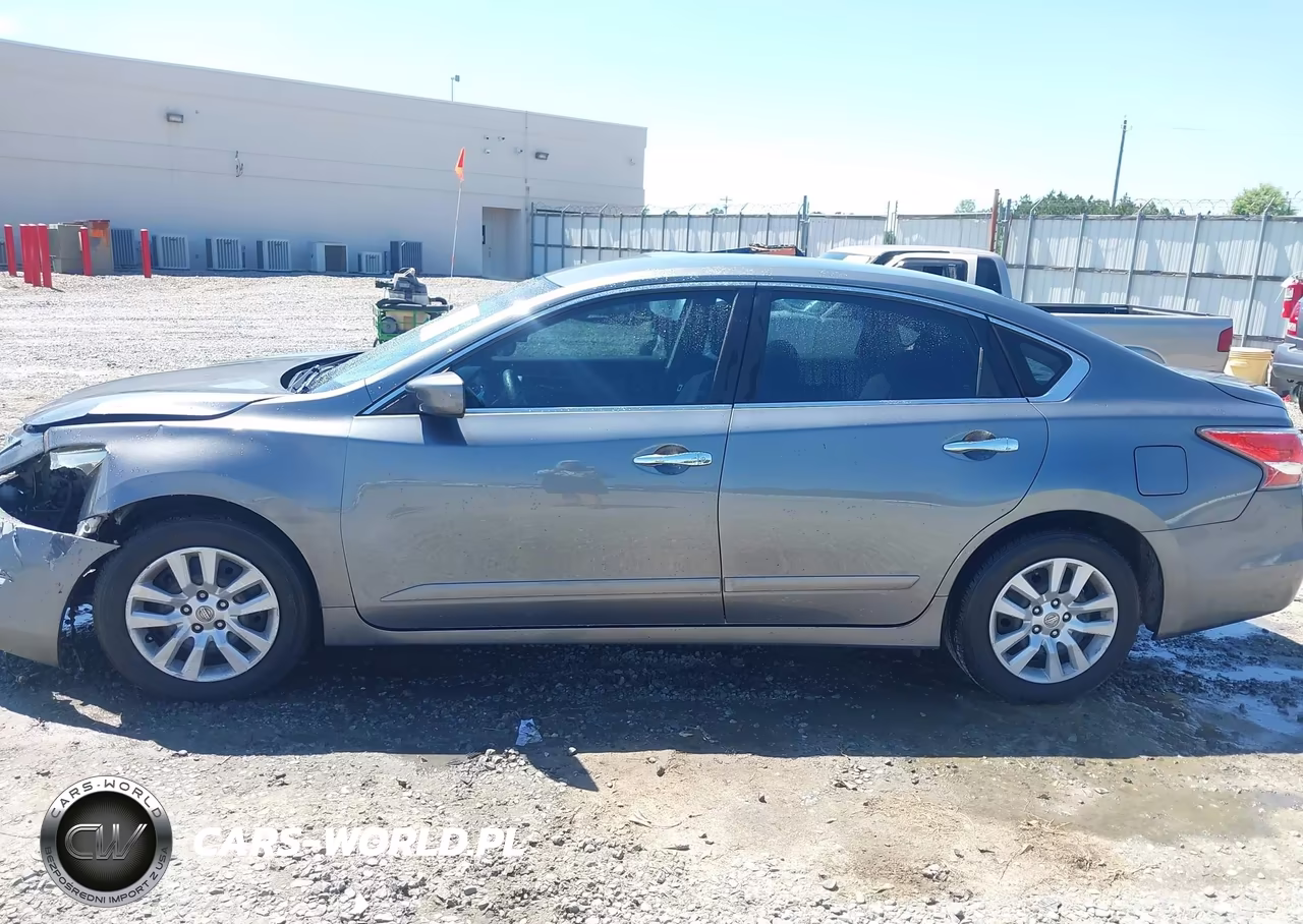 2014 Nissan Altima 2.5 S VIN:1N4AL3AP2EN343921 - 14