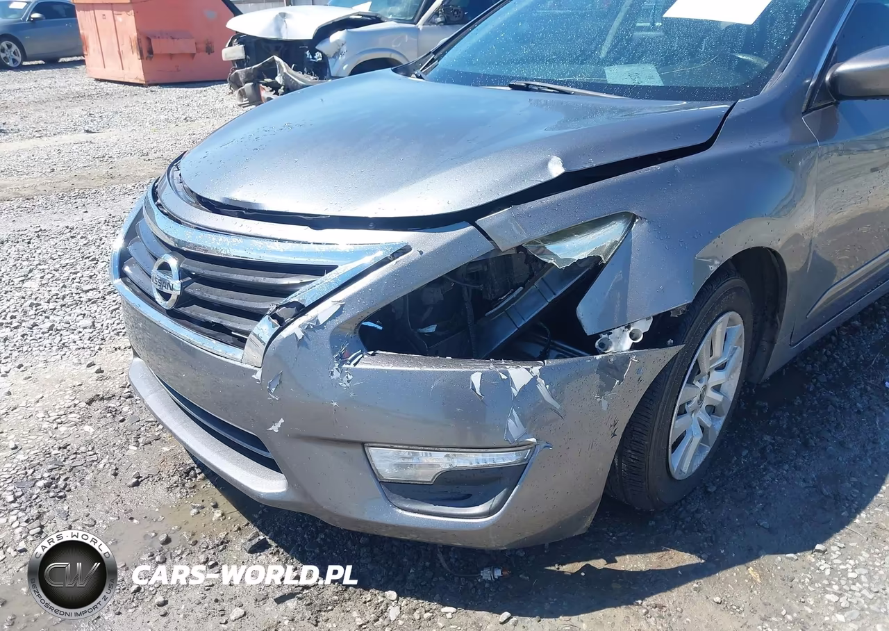 2014 Nissan Altima 2.5 S VIN:1N4AL3AP2EN343921 - 6