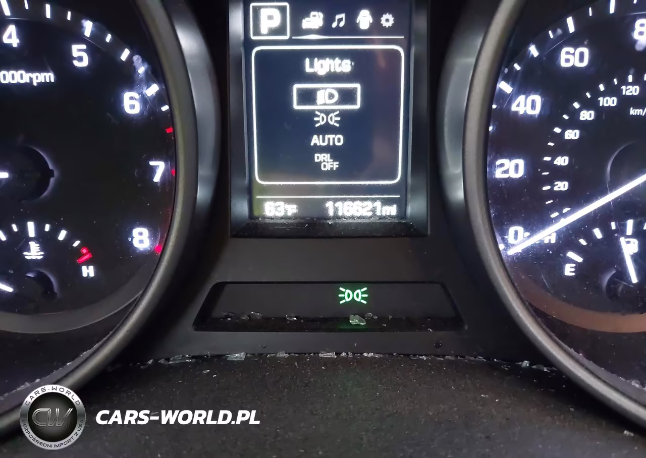 2018 Hyundai Santa Fe Sport 2.4L VIN:5NMZTDLB2JH106762 - 15