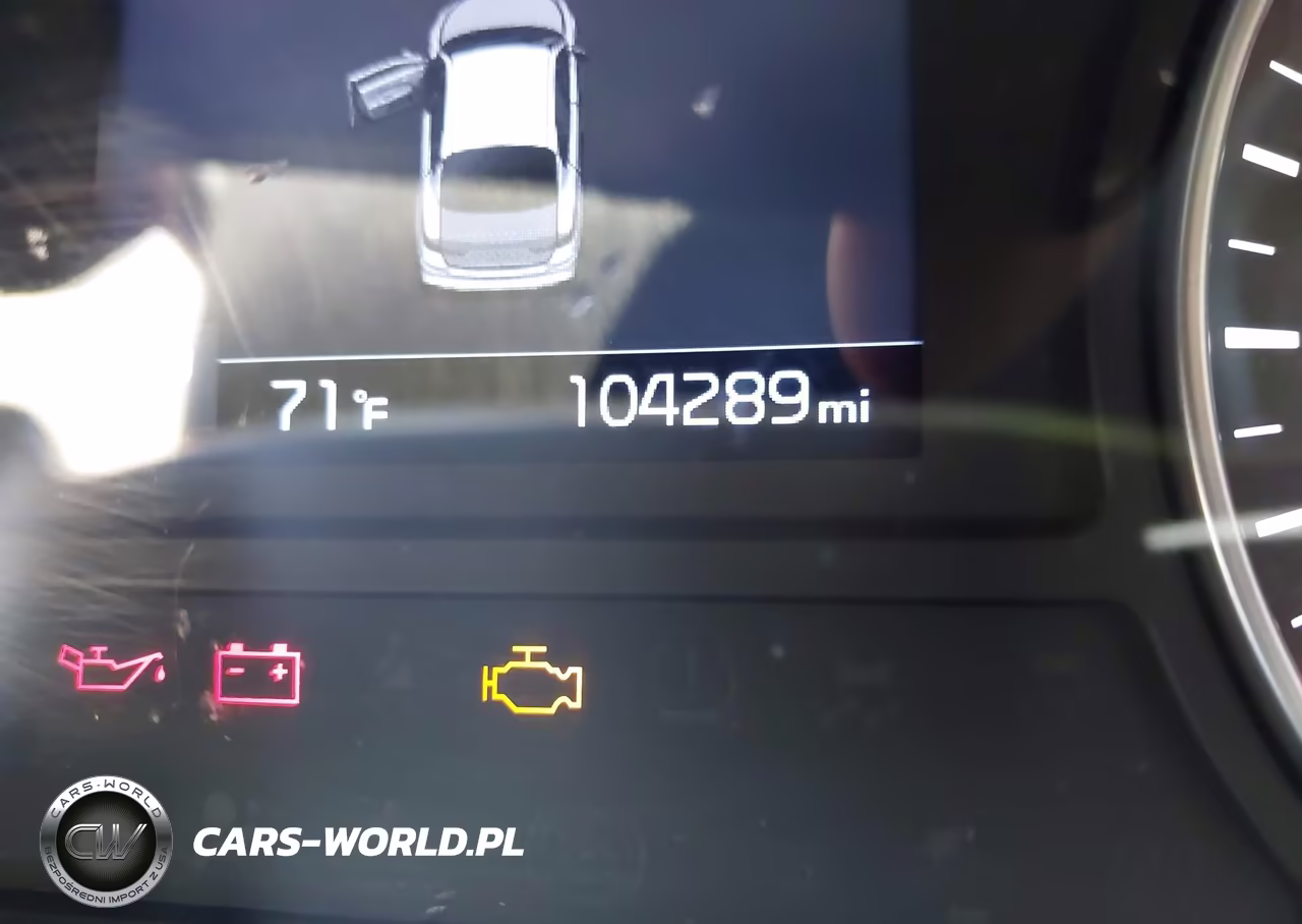 2019 Kia Optima Lx VIN:5XXGT4L32KG347253 - 16