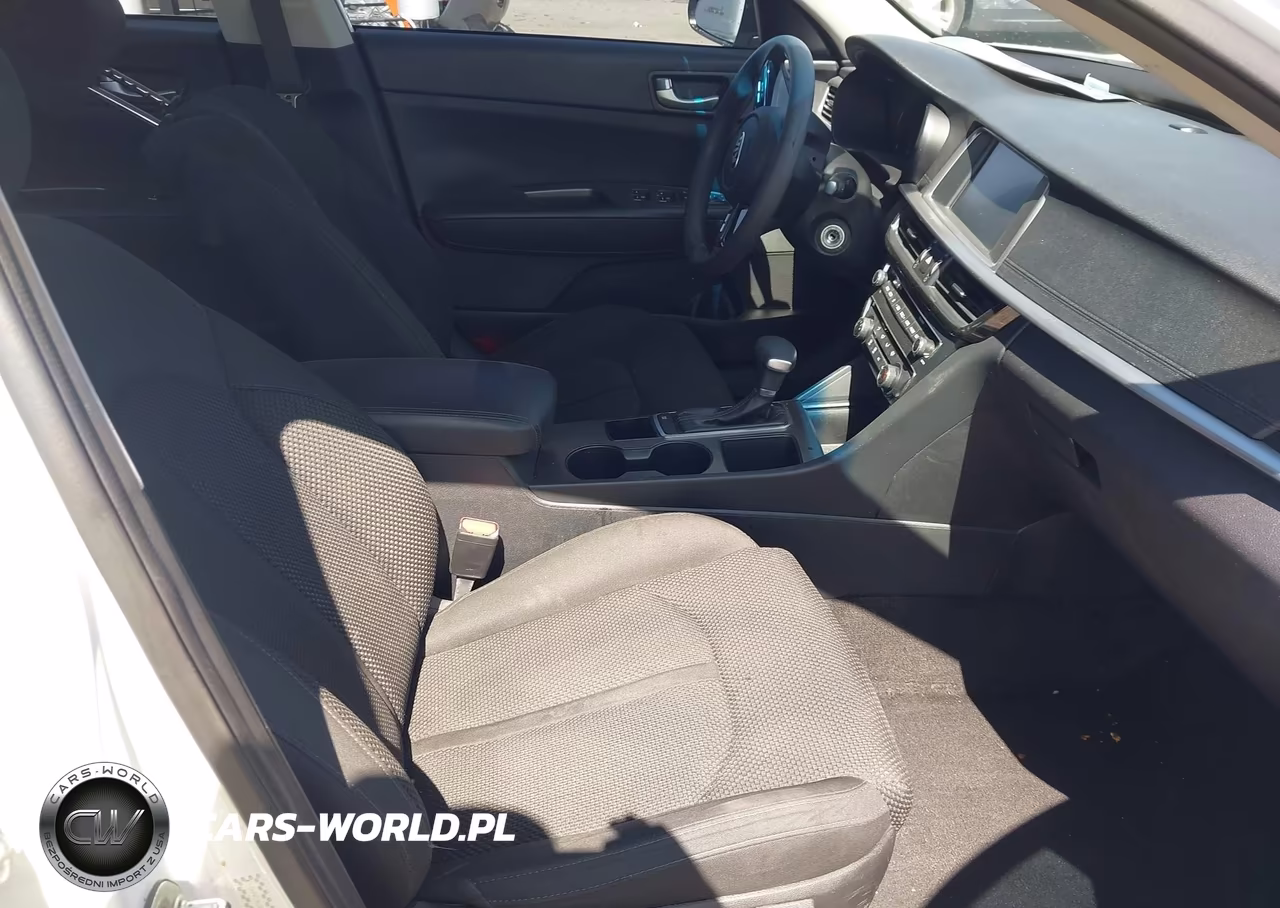 2019 Kia Optima Lx VIN:5XXGT4L32KG347253 - 5