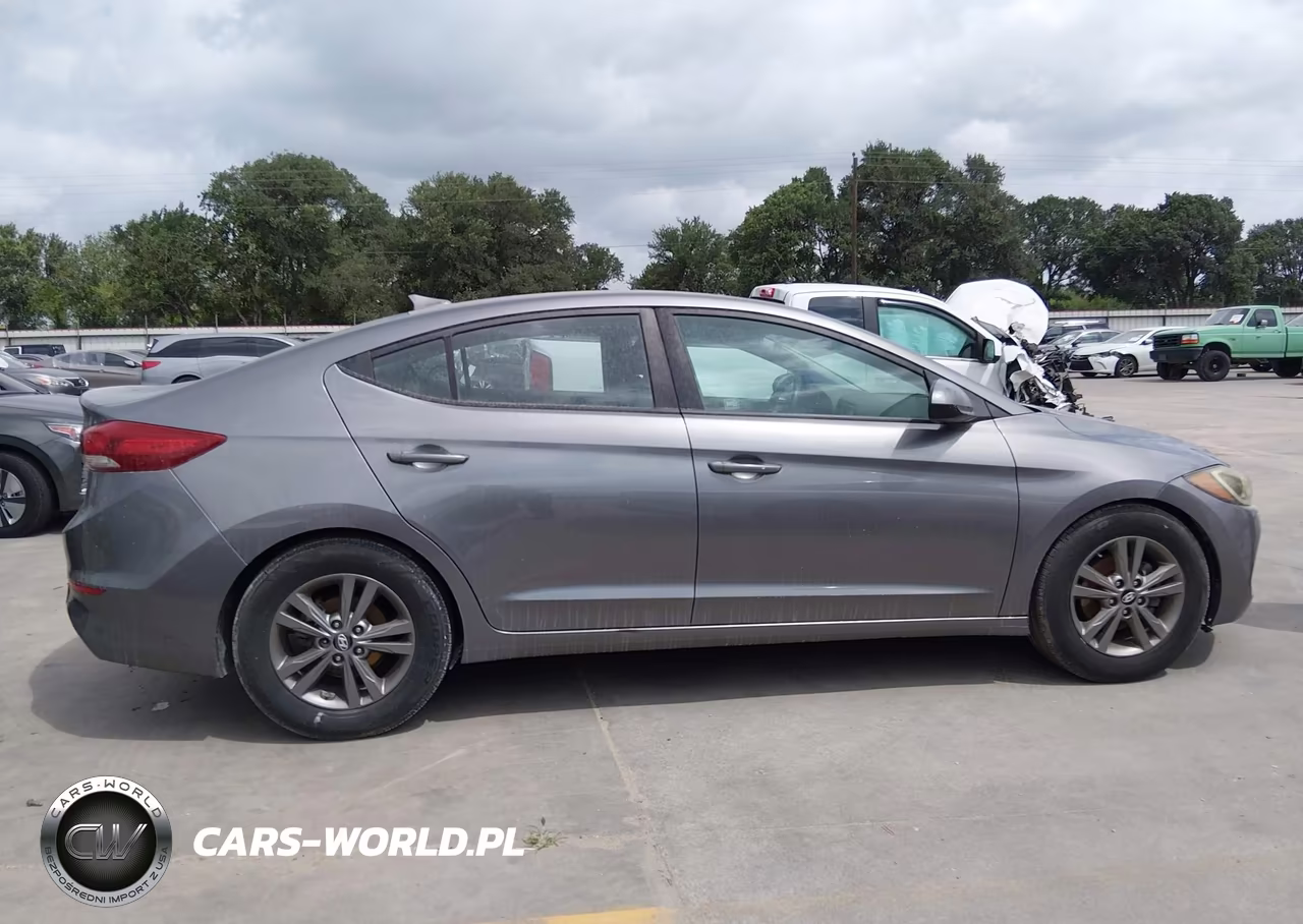 2018 Hyundai Elantra Sel VIN:5NPD84LF6JH252518 - 13
