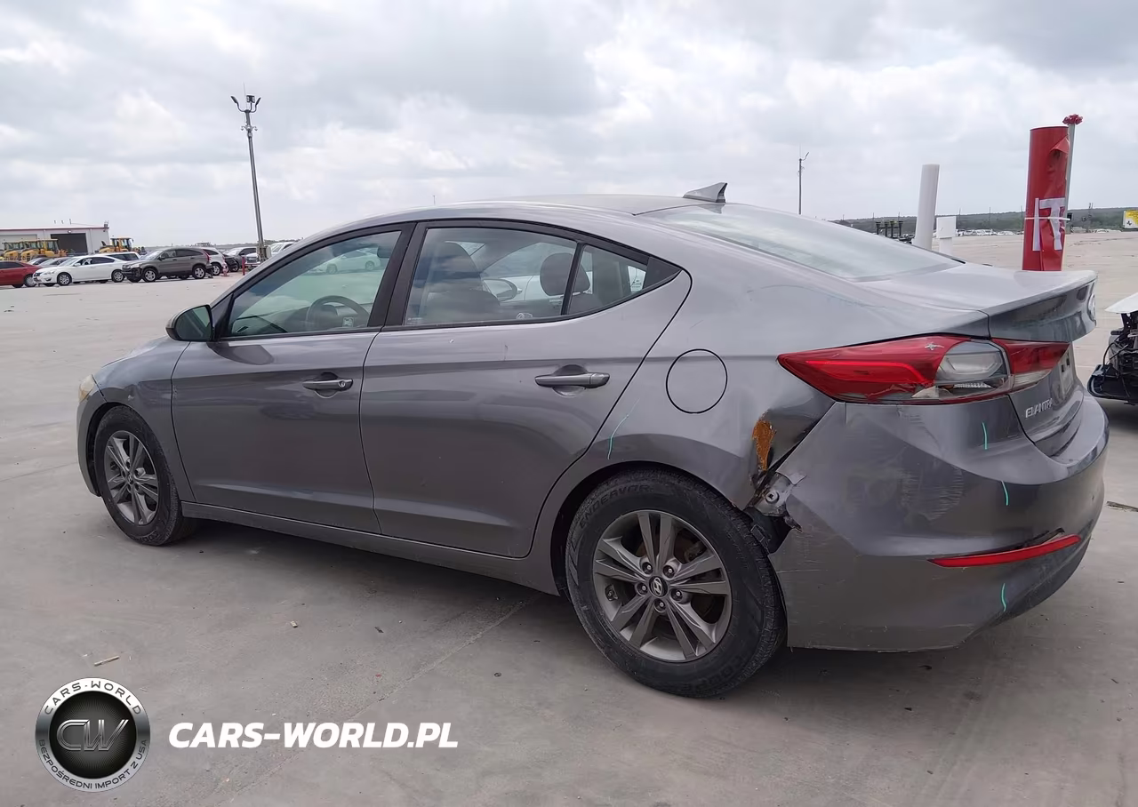 2018 Hyundai Elantra Sel VIN:5NPD84LF6JH252518 - 17