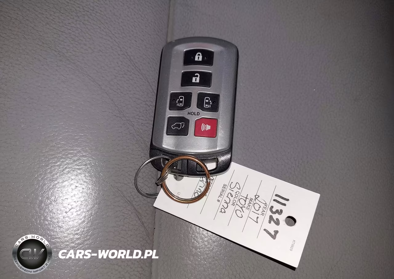 2017 Toyota Sienna Xle 7 Passenger VIN:5TDDZ3DC3HS175932 - 11