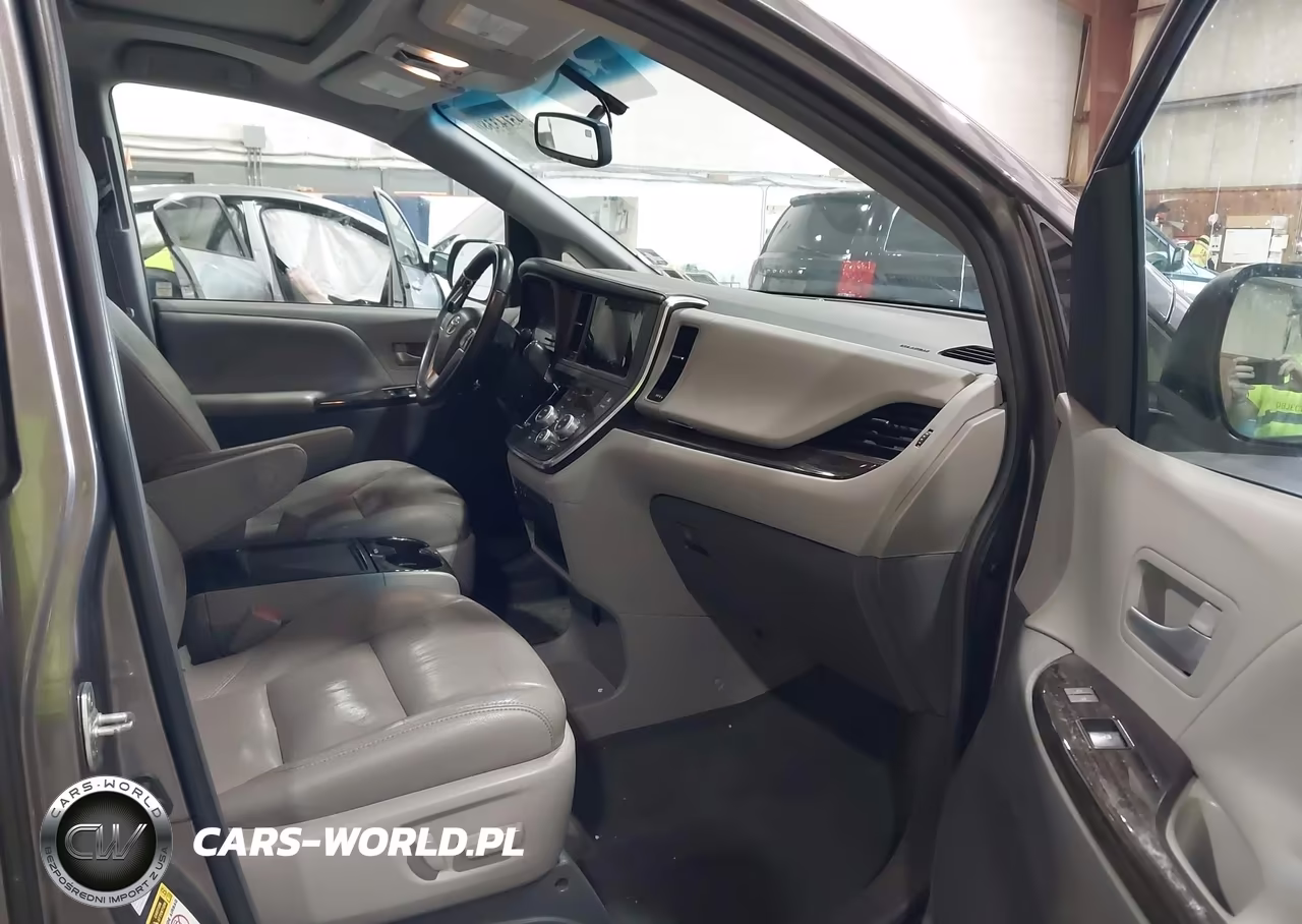 2017 Toyota Sienna Xle 7 Passenger VIN:5TDDZ3DC3HS175932 - 5