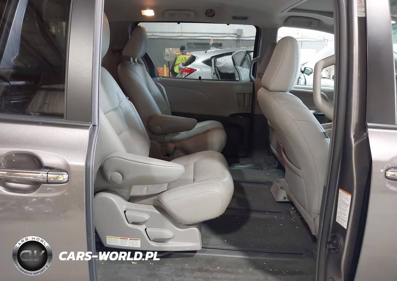 2017 Toyota Sienna Xle 7 Passenger VIN:5TDDZ3DC3HS175932 - 8