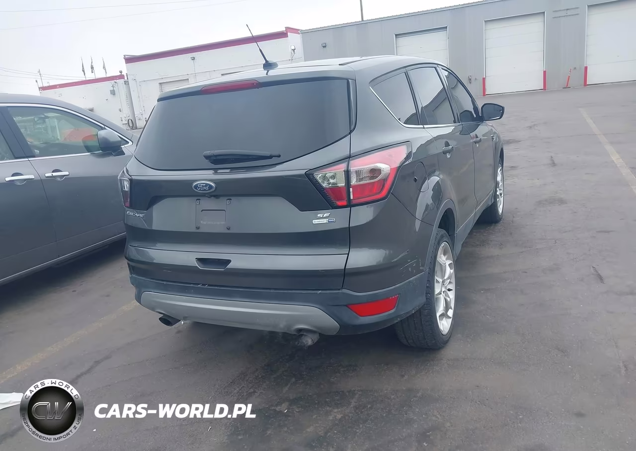 2017 Ford Escape Se VIN:1FMCU9GD5HUE08430 - 16