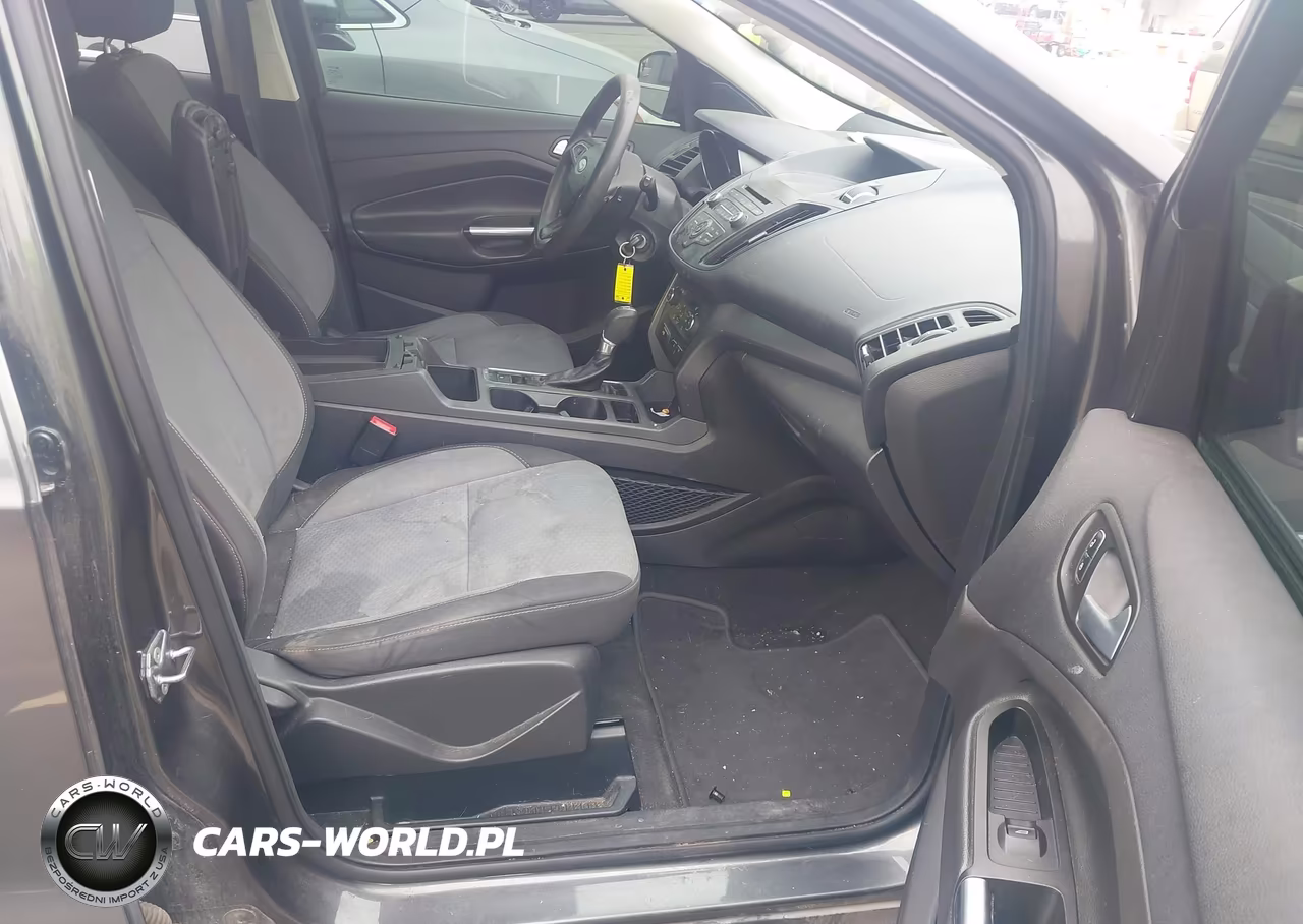 2017 Ford Escape Se VIN:1FMCU9GD5HUE08430 - 5