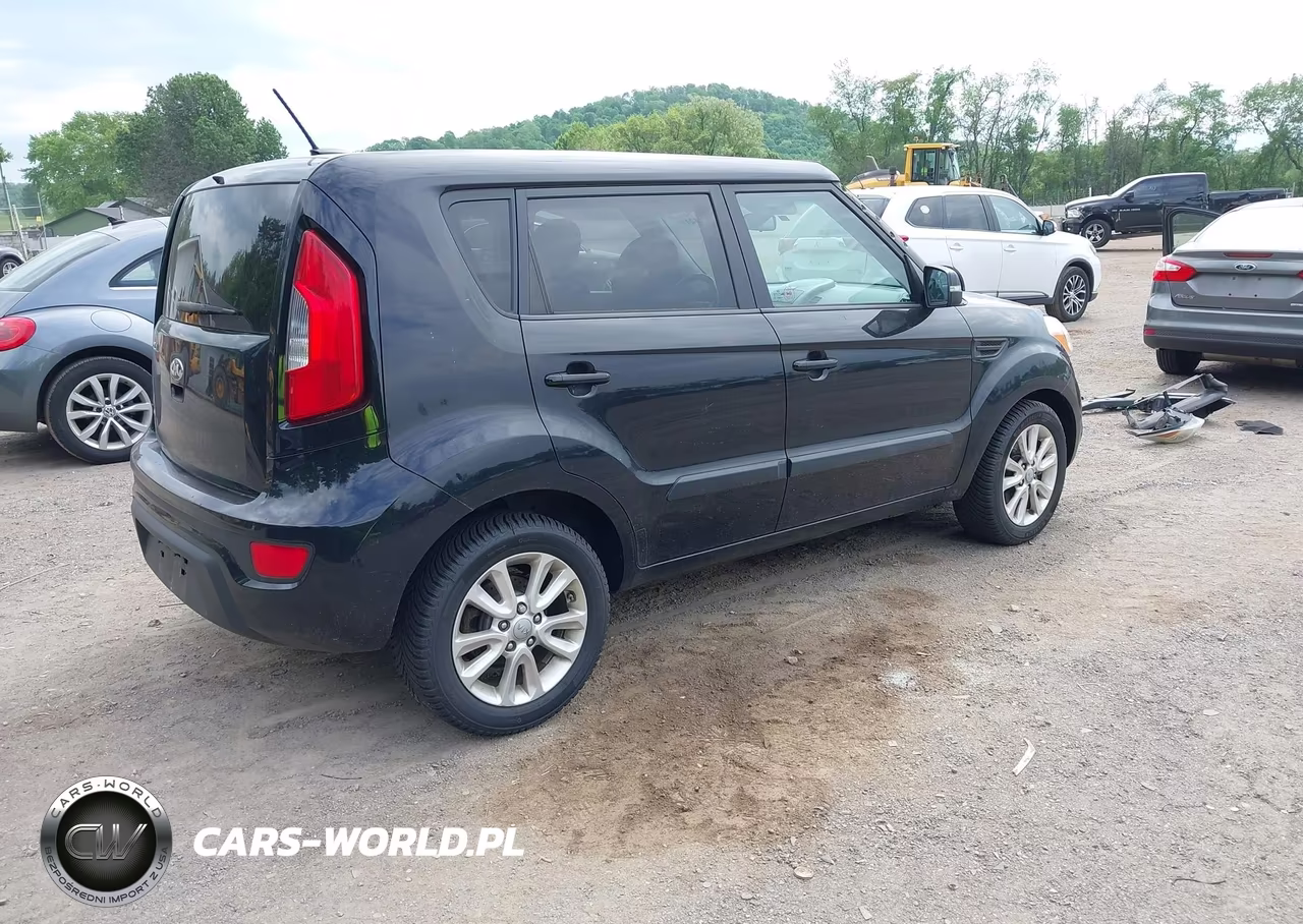 2013 Kia Soul + VIN:KNDJT2A65D7535333 - 4