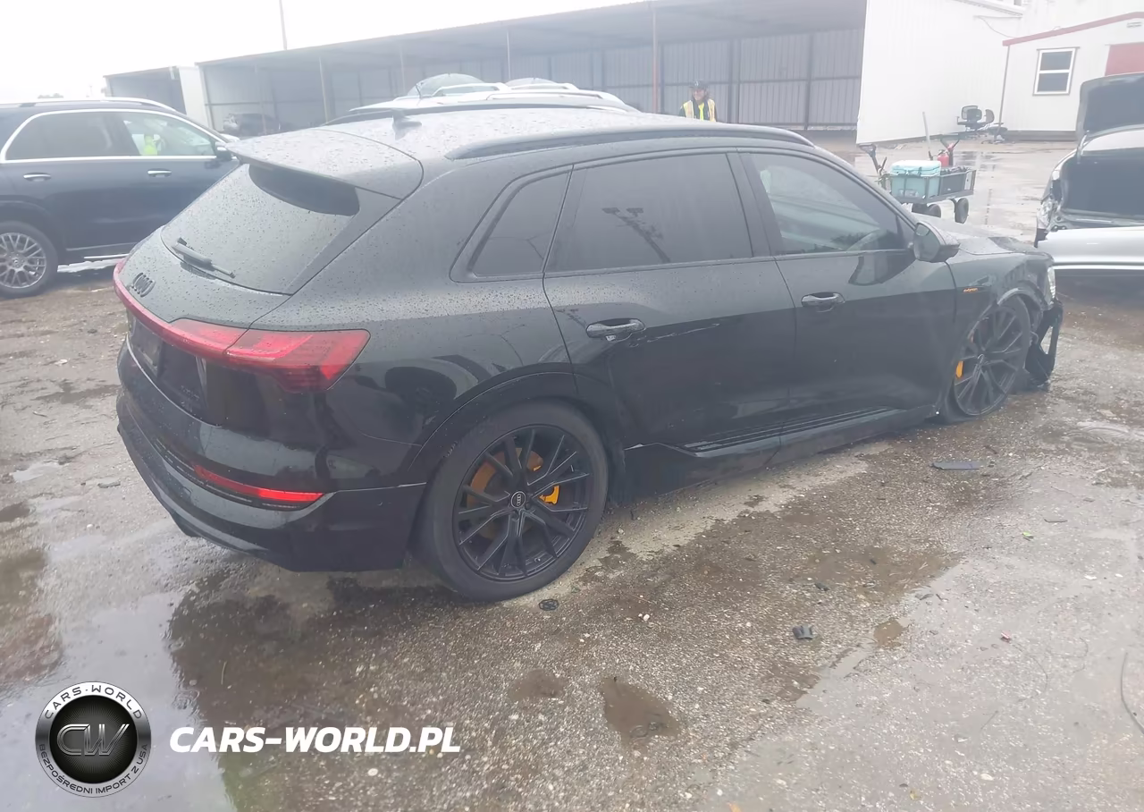 2022 Audi E-Tron Chronos Quattro VIN:WA1VABGE7NB024334 - 4