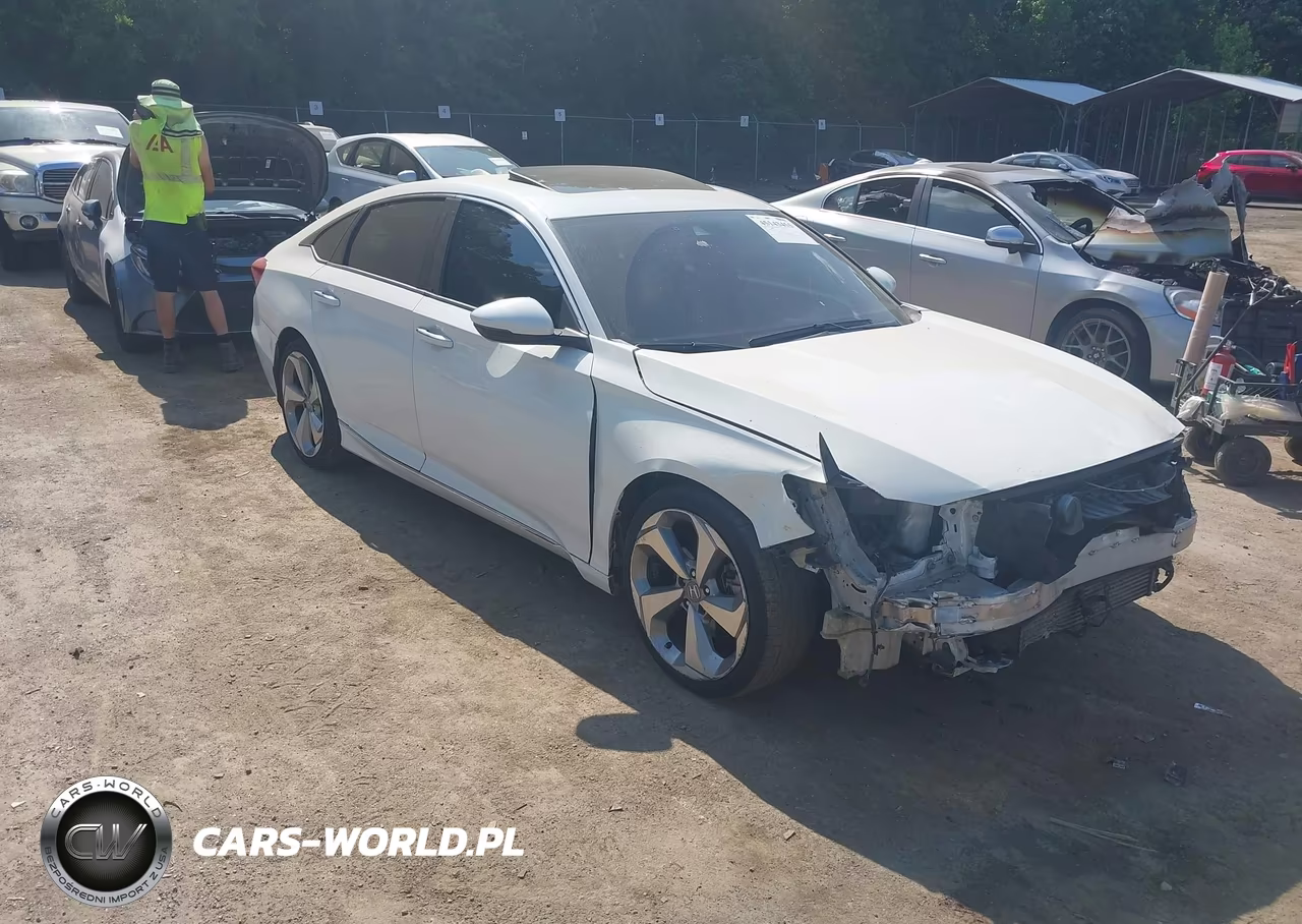 2018 Honda Accord Touring – zdjęcie 1 z 16