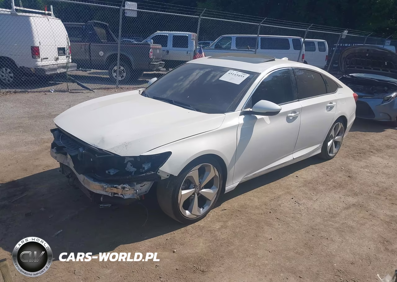 2018 Honda Accord Touring VIN:1HGCV1F92JA119434 - 2