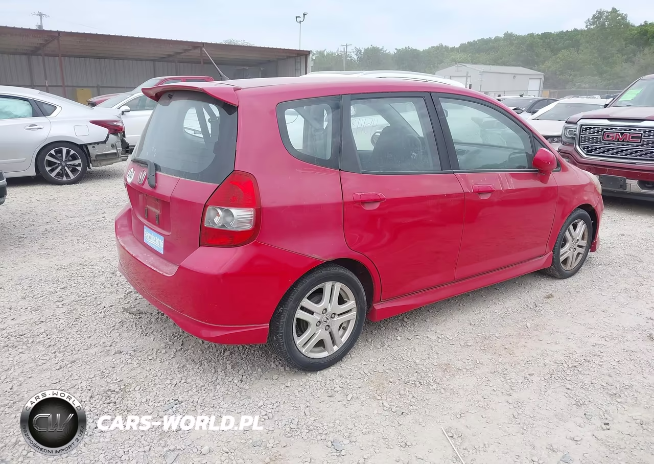 2008 Honda Fit Sport VIN:JHMGD38668S030180 - 4
