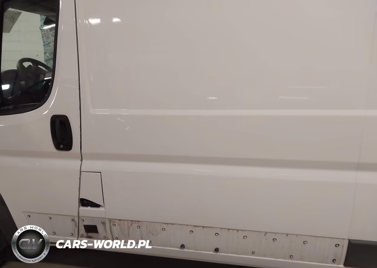2017 Ram Promaster 1500 Low Roof 136 Wb VIN:3C6TRVAG9HE506111 - 14