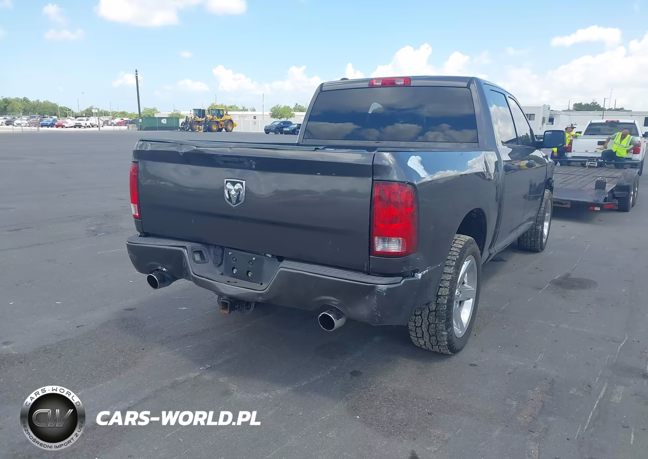 2015 Ram 1500 Express VIN:1C6RR6KT4FS553682 - 4