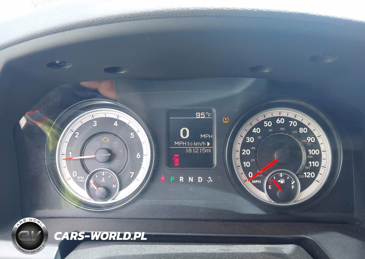 2015 Ram 1500 Express VIN:1C6RR6KT4FS553682 - 7