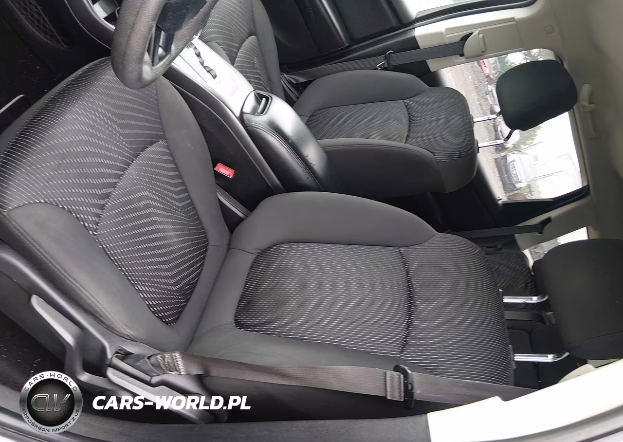 2018 Dodge Journey Se VIN:3C4PDCAB0JT444469 - 21