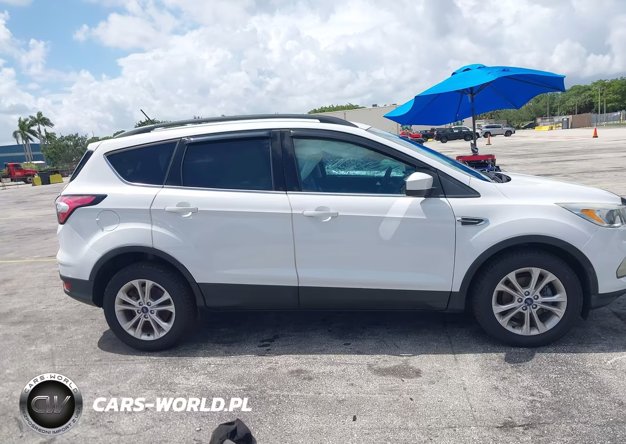 2018 Ford Escape Se VIN:1FMCU0GD4JUA79432 - 13