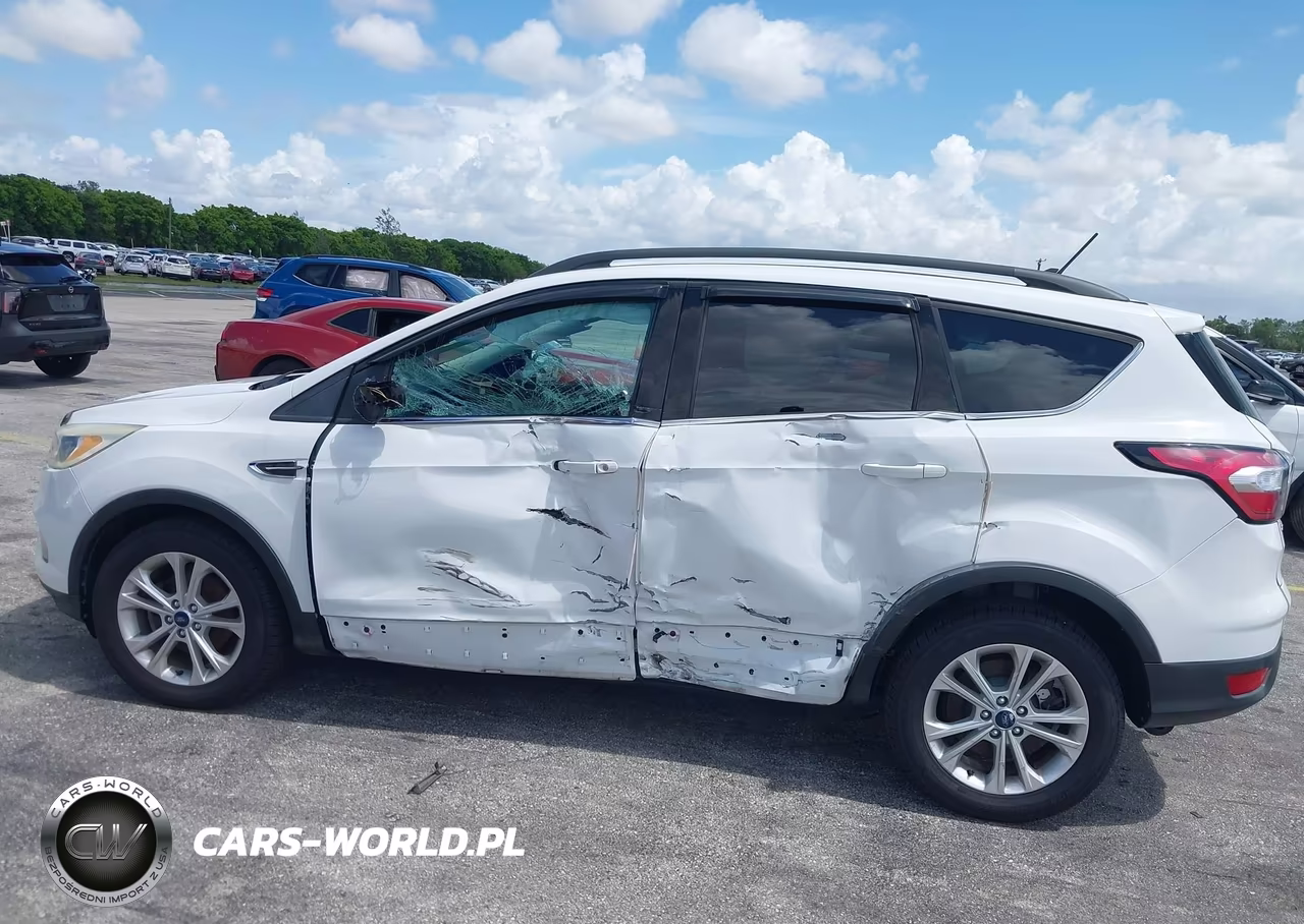 2018 Ford Escape Se VIN:1FMCU0GD4JUA79432 - 14
