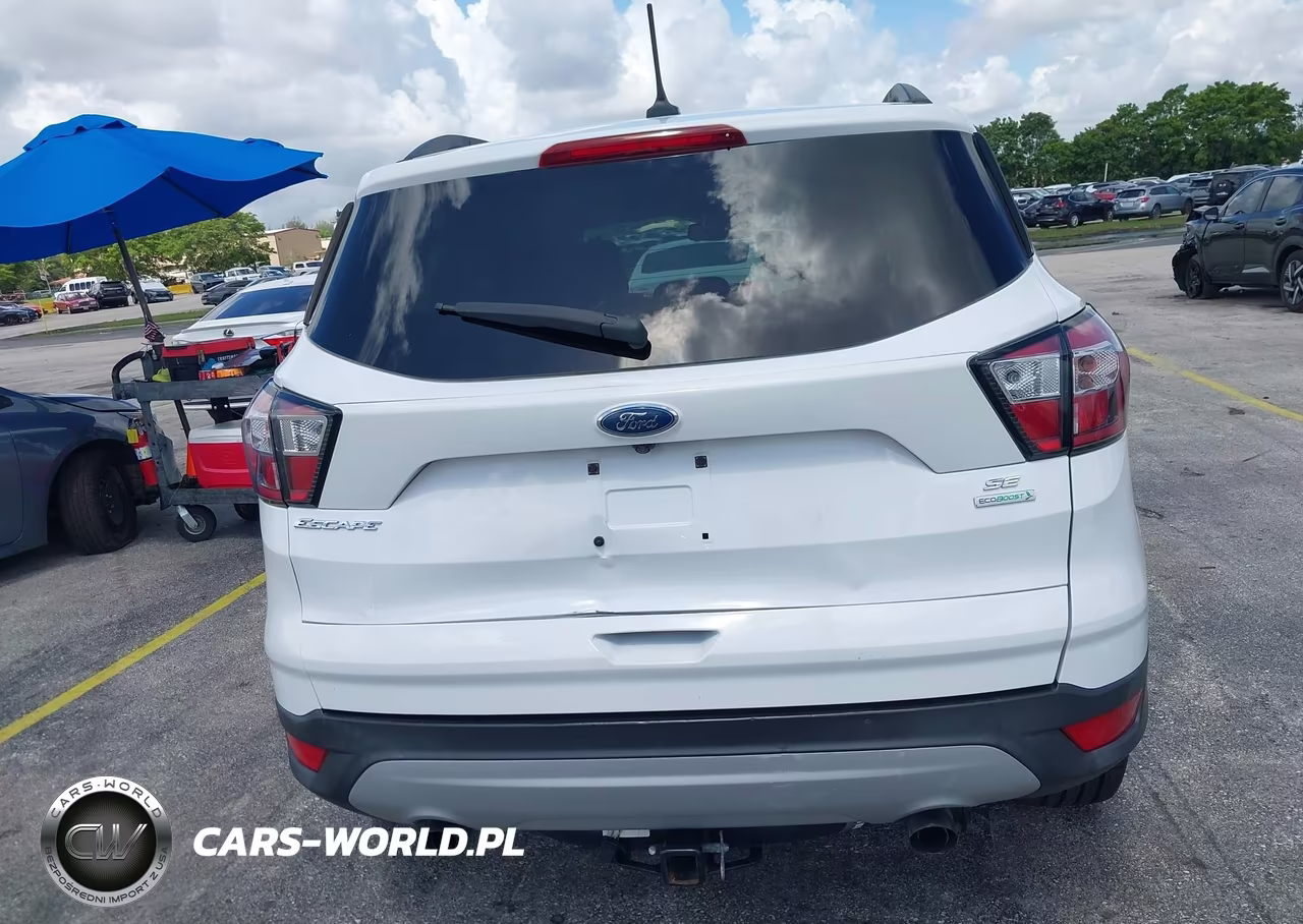 2018 Ford Escape Se VIN:1FMCU0GD4JUA79432 - 16