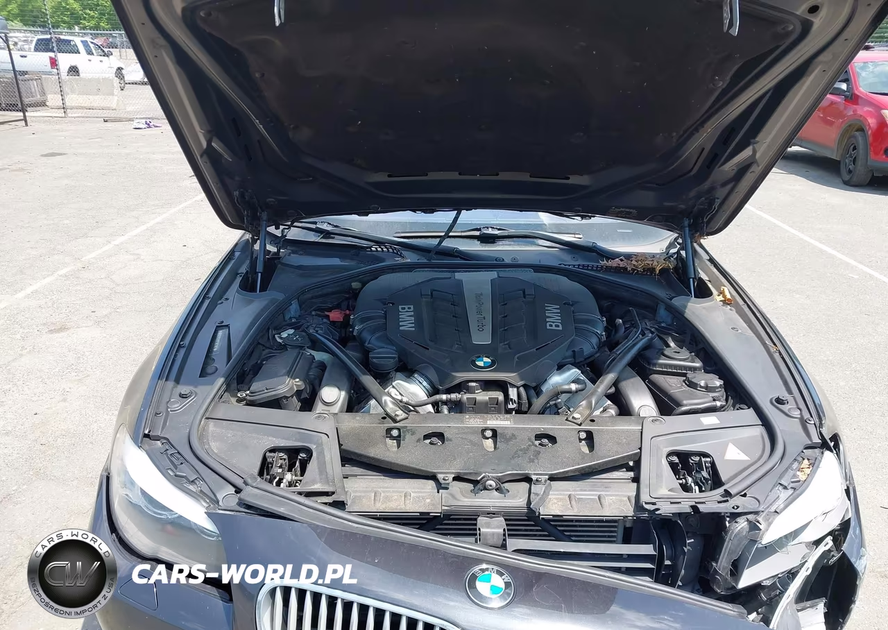 2012 BMW 550I xDrive VIN:WBAFU9C51CC787597 - 10