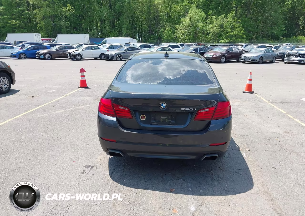 2012 BMW 550I xDrive VIN:WBAFU9C51CC787597 - 16