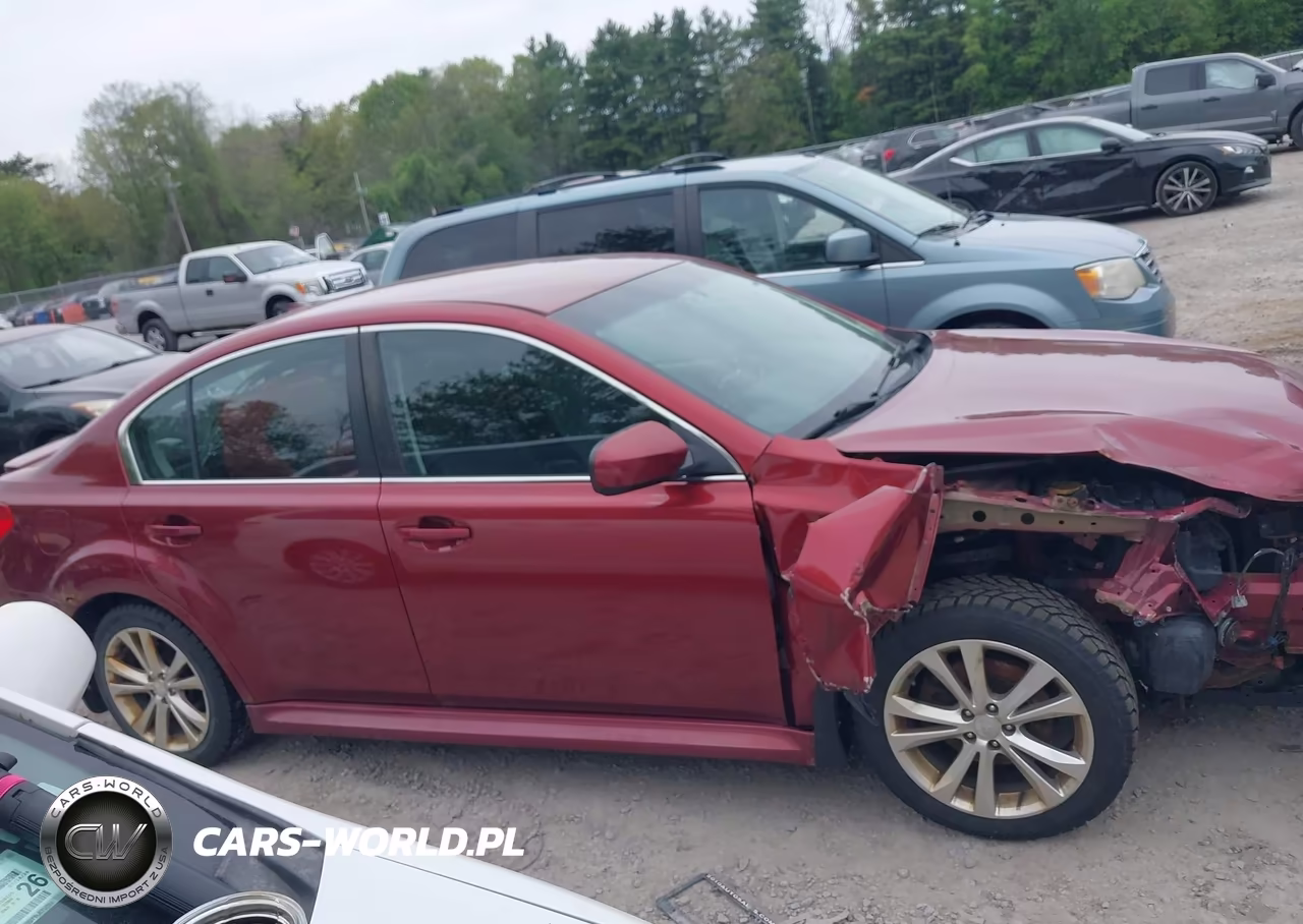 2014 Subaru Legacy 2.5I Premium VIN:4S3BMBC61E3014066 - 13