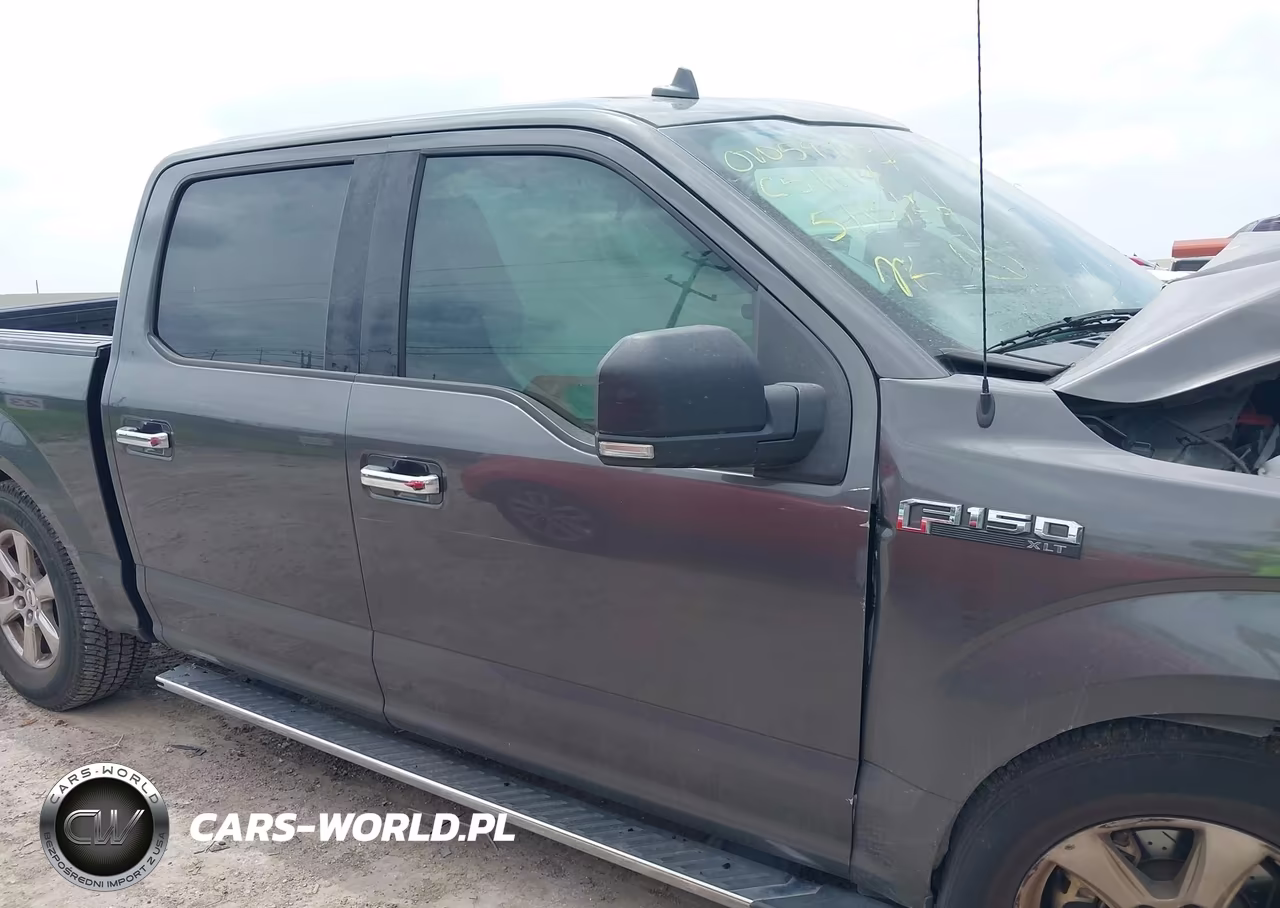 2018 Ford F-150 Xlt VIN:1FTEW1CP6JKC51114 - 14