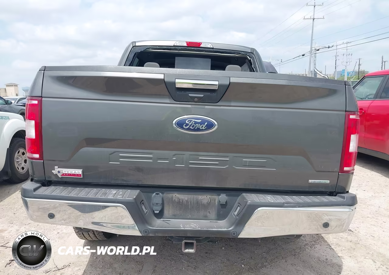 2018 Ford F-150 Xlt VIN:1FTEW1CP6JKC51114 - 17
