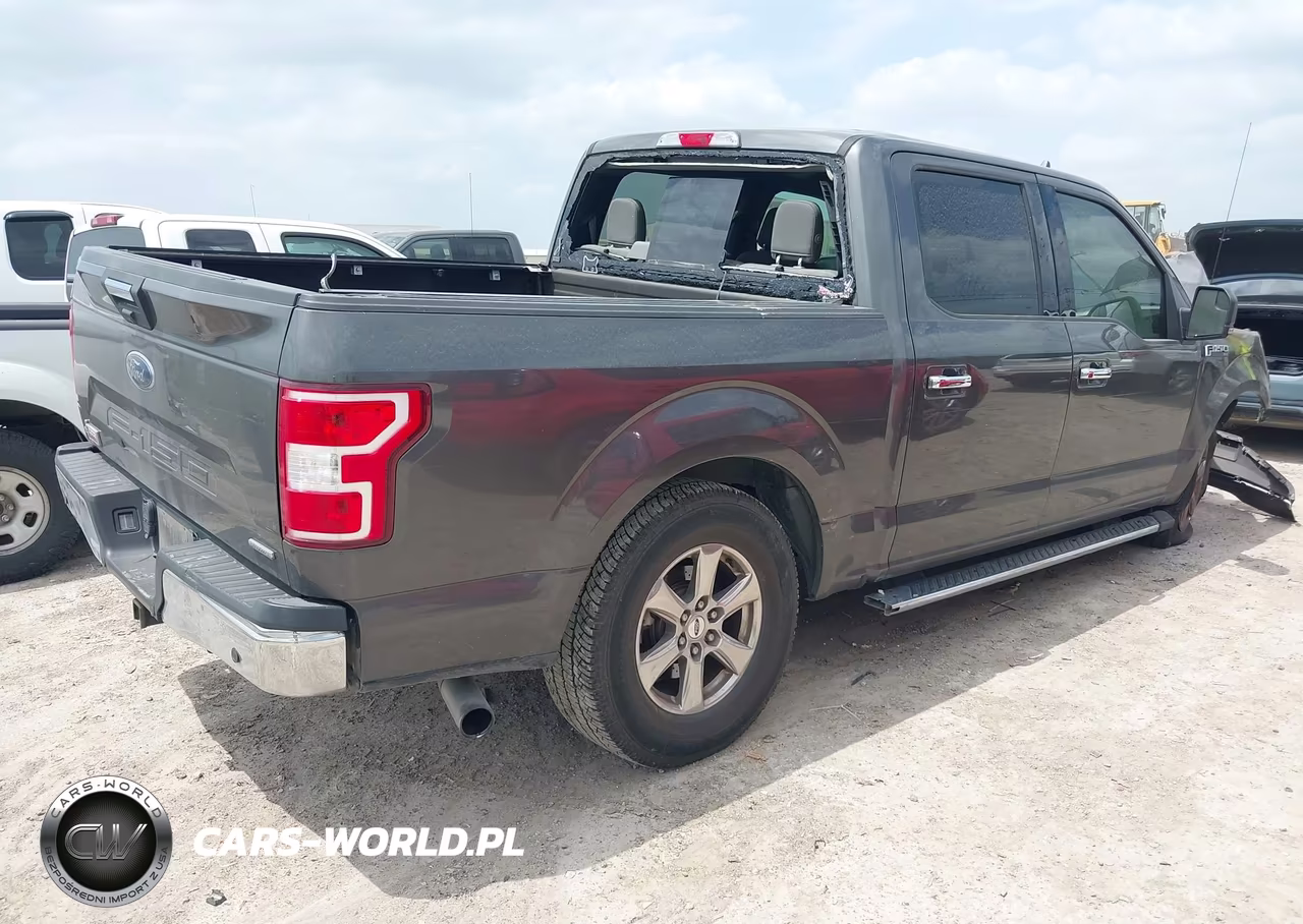 2018 Ford F-150 Xlt VIN:1FTEW1CP6JKC51114 - 4