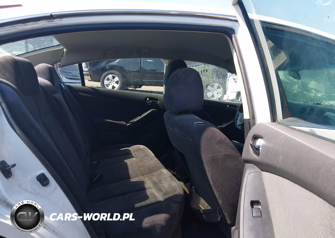 2007 Nissan Altima 2.5 S VIN:1N4AL21E87C164385 - 8