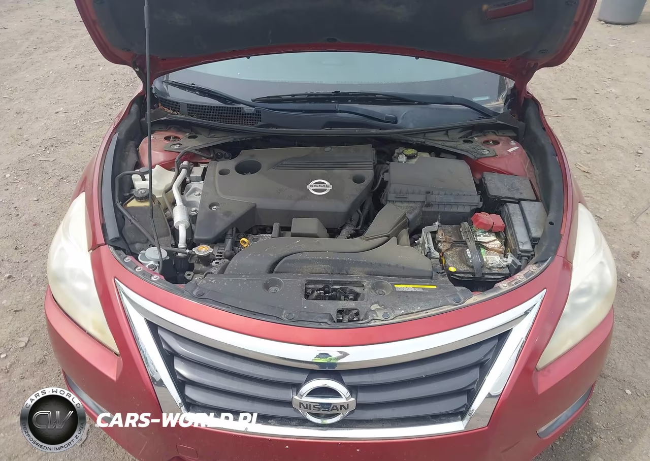 2015 Nissan Altima 2.5 S VIN:1N4AL3AP6FN352588 - 10