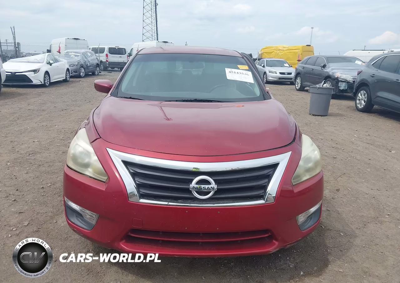 2015 Nissan Altima 2.5 S VIN:1N4AL3AP6FN352588 - 13