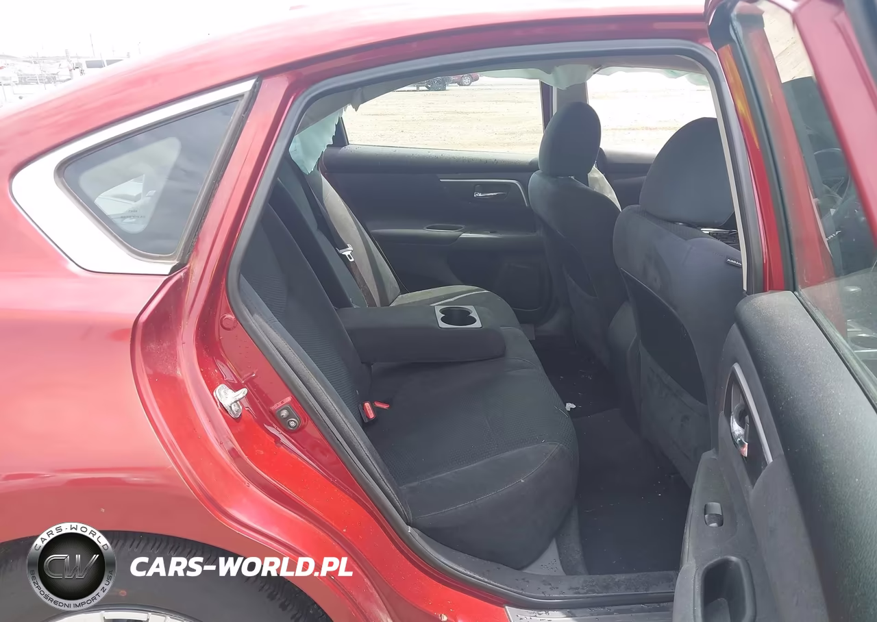 2015 Nissan Altima 2.5 S VIN:1N4AL3AP6FN352588 - 8