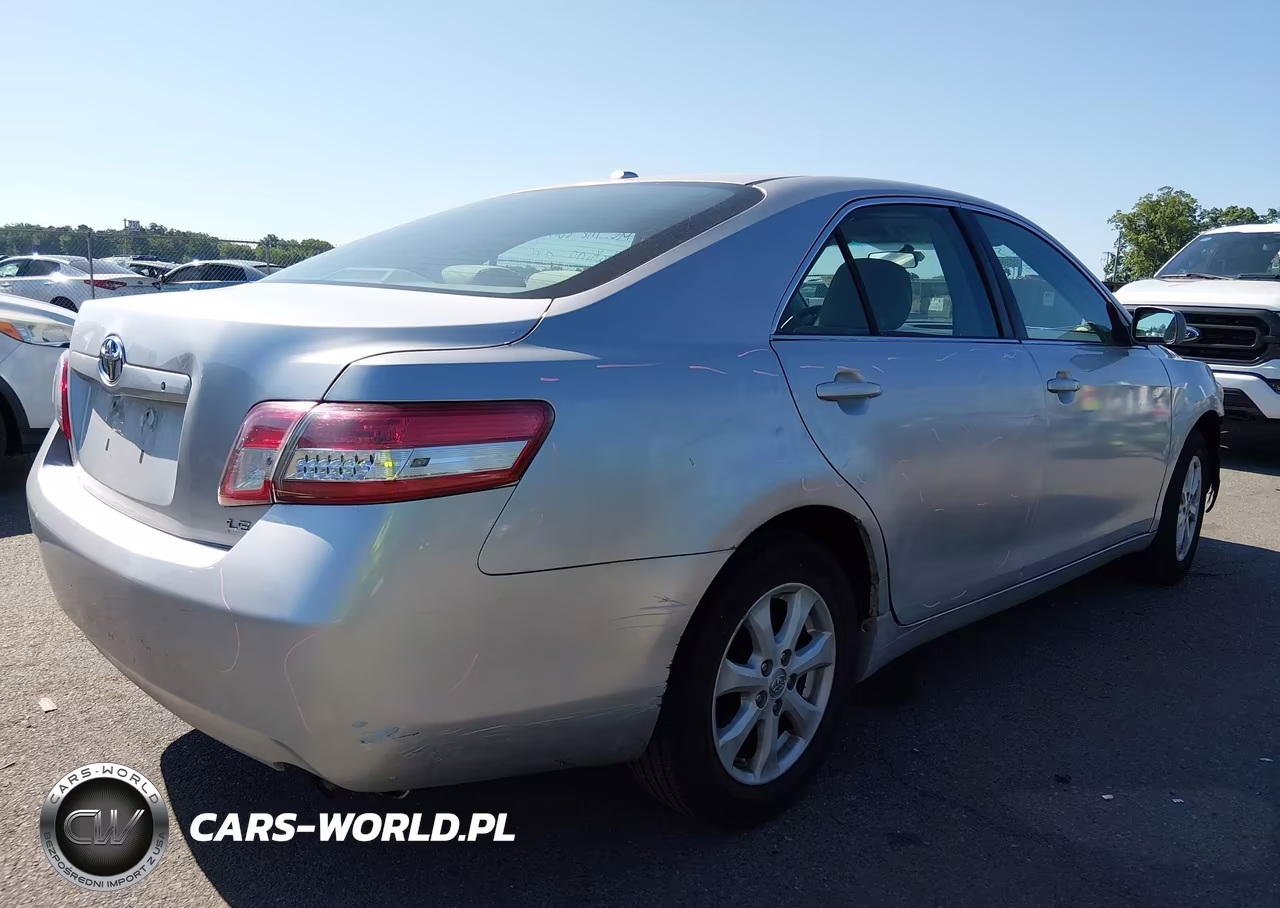 2011 Toyota Camry Le VIN:4T1BF3EK0BU140530 - 4