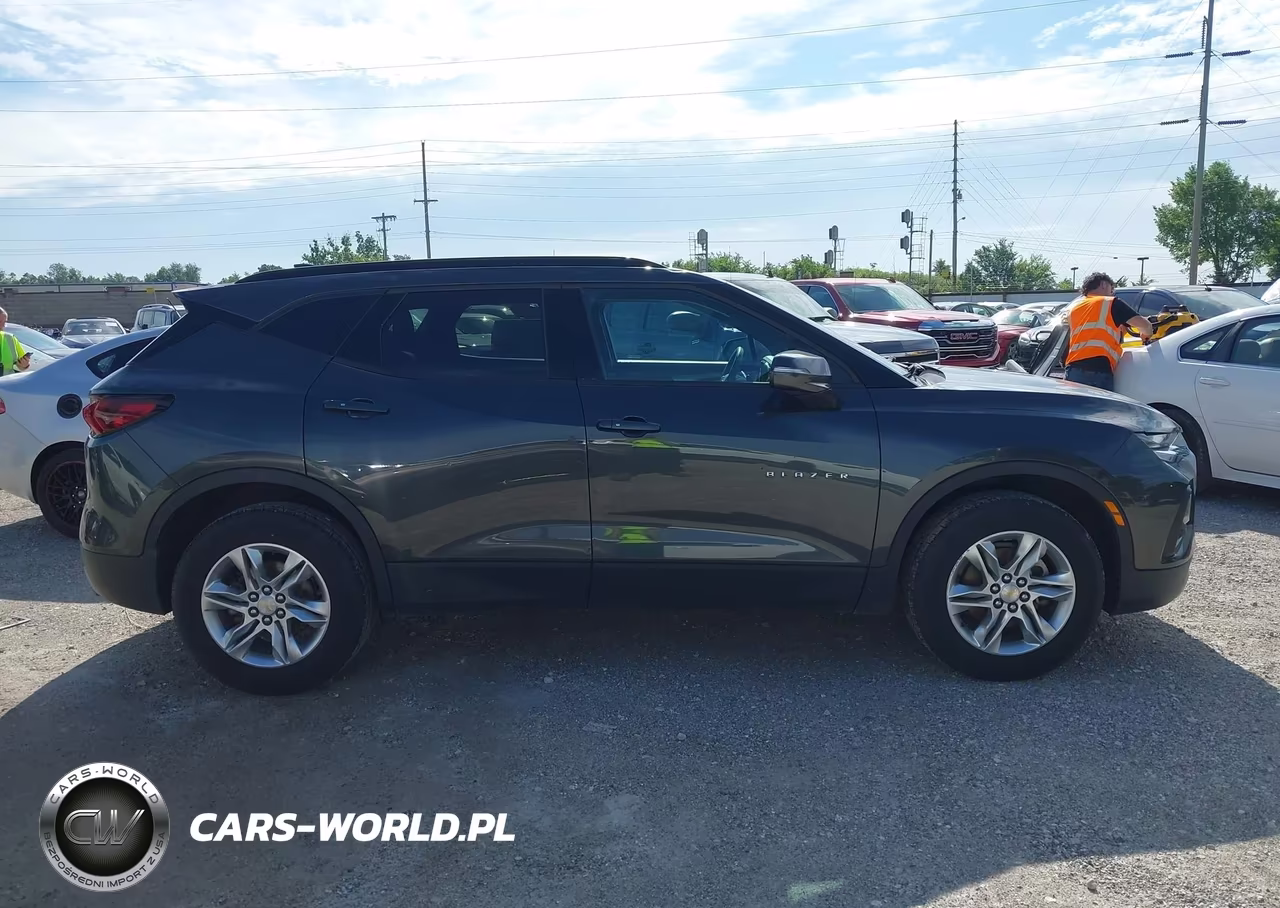 2019 Chevrolet Blazer VIN:3GNKBBRA8KS703424 - 13