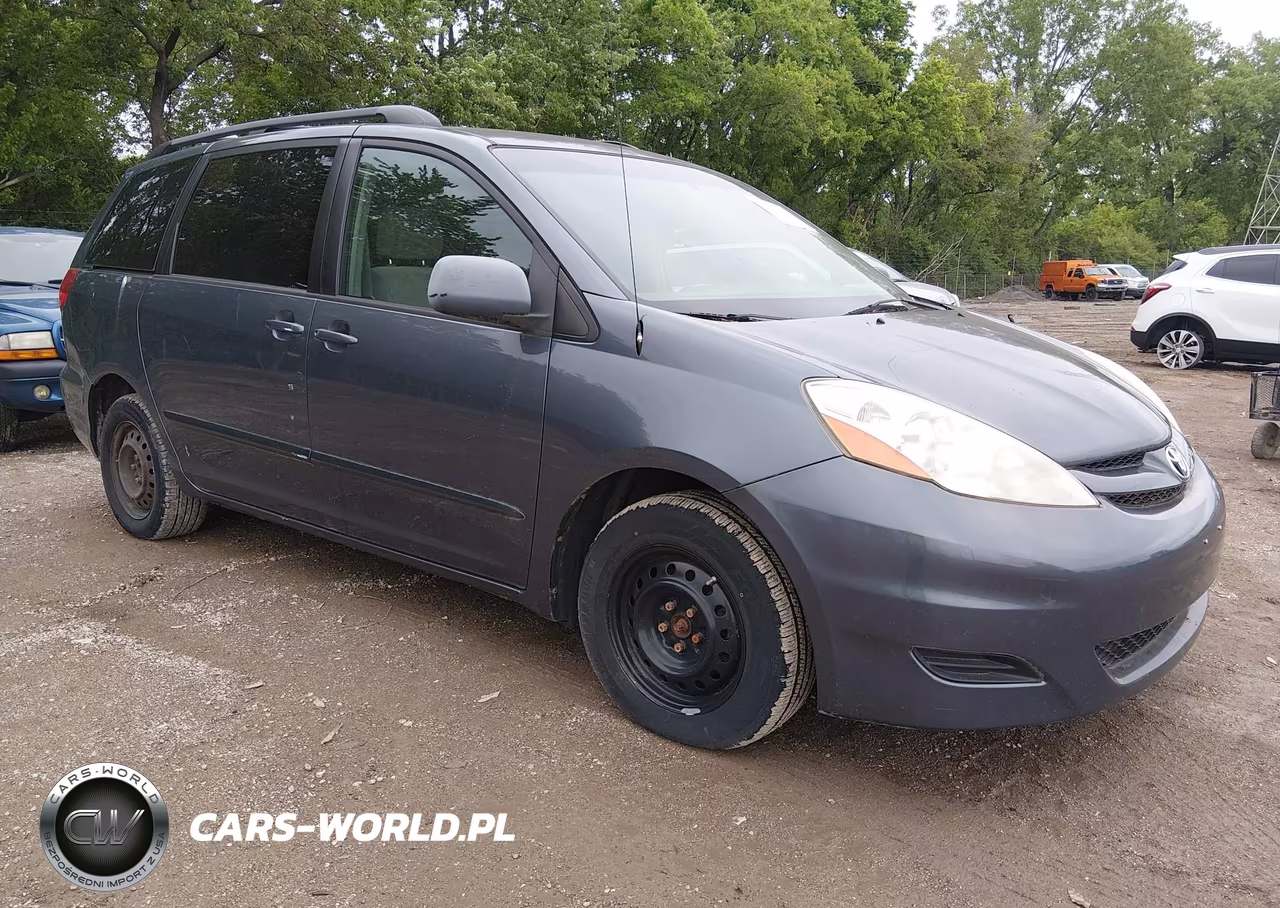2008 Toyota Sienna Le