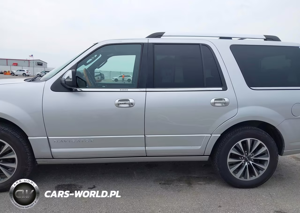 2017 Lincoln Navigator Select VIN:5LMJJ2JT2HEL01317 - 15