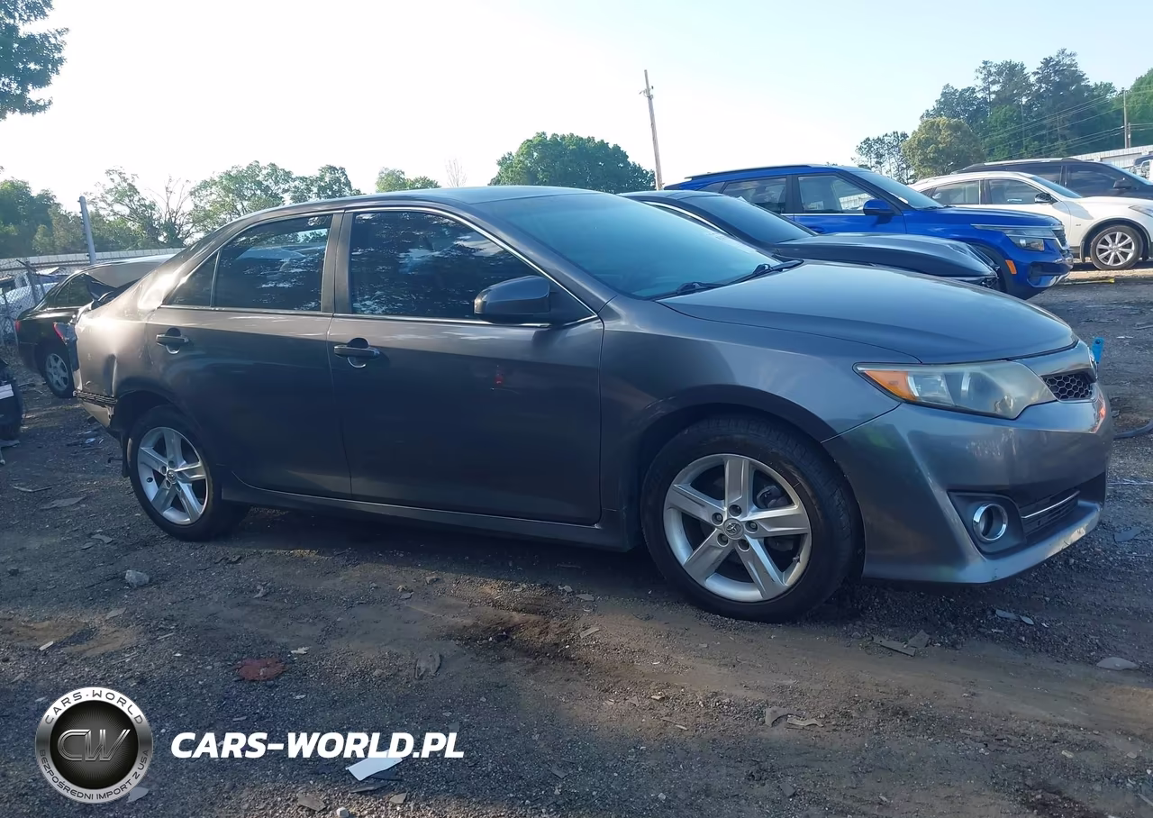 2014 Toyota Camry Se VIN:4T1BF1FK9EU461294 - 13