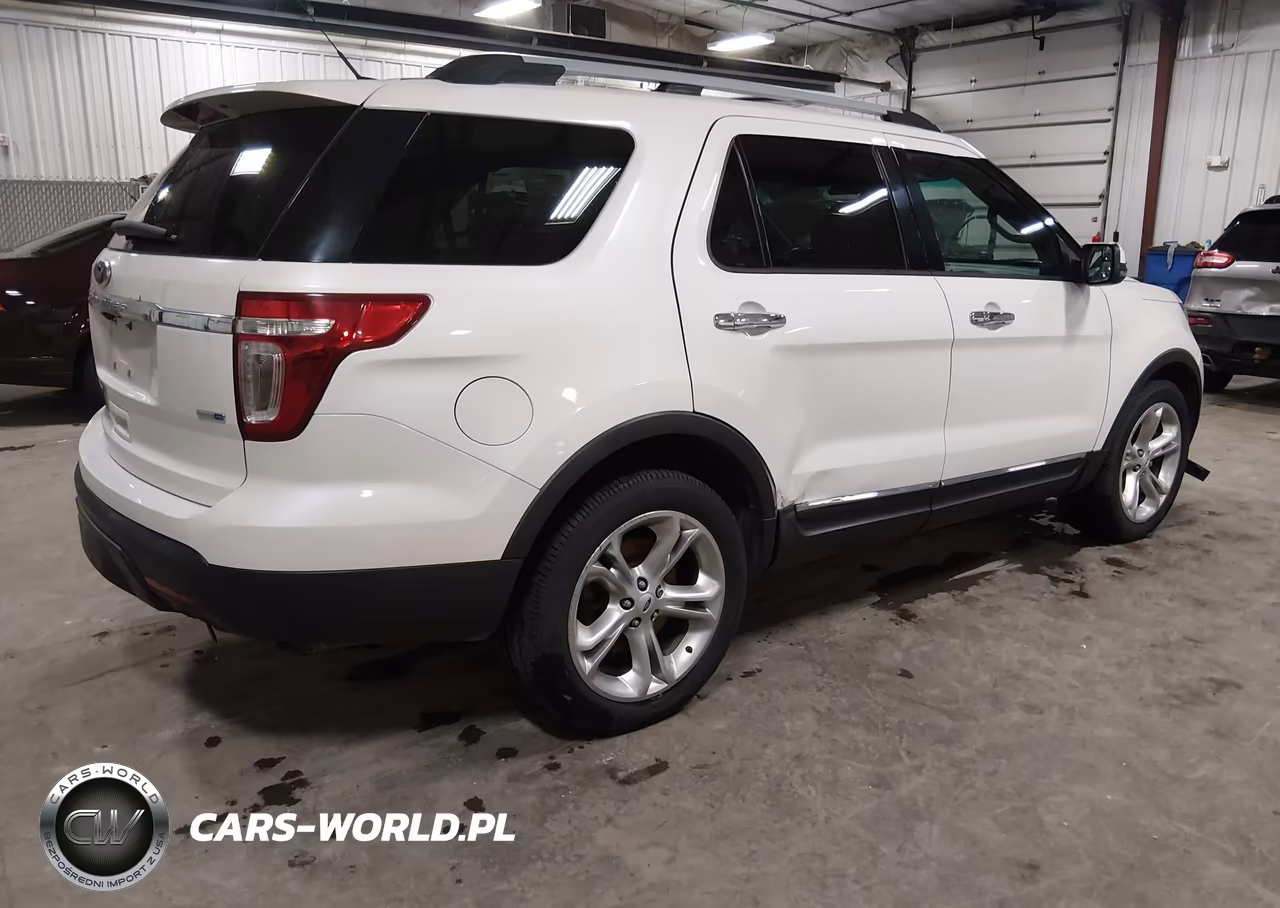 2014 Ford Explorer Limited VIN:1FM5K8F82EGC15806 - 4