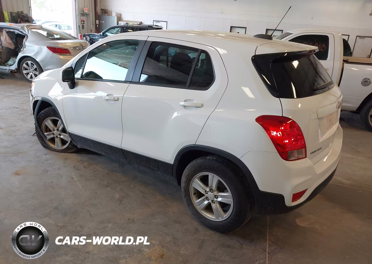 2021 Chevrolet Trax Awd Ls VIN:KL7CJNSB1MB342179 - 3