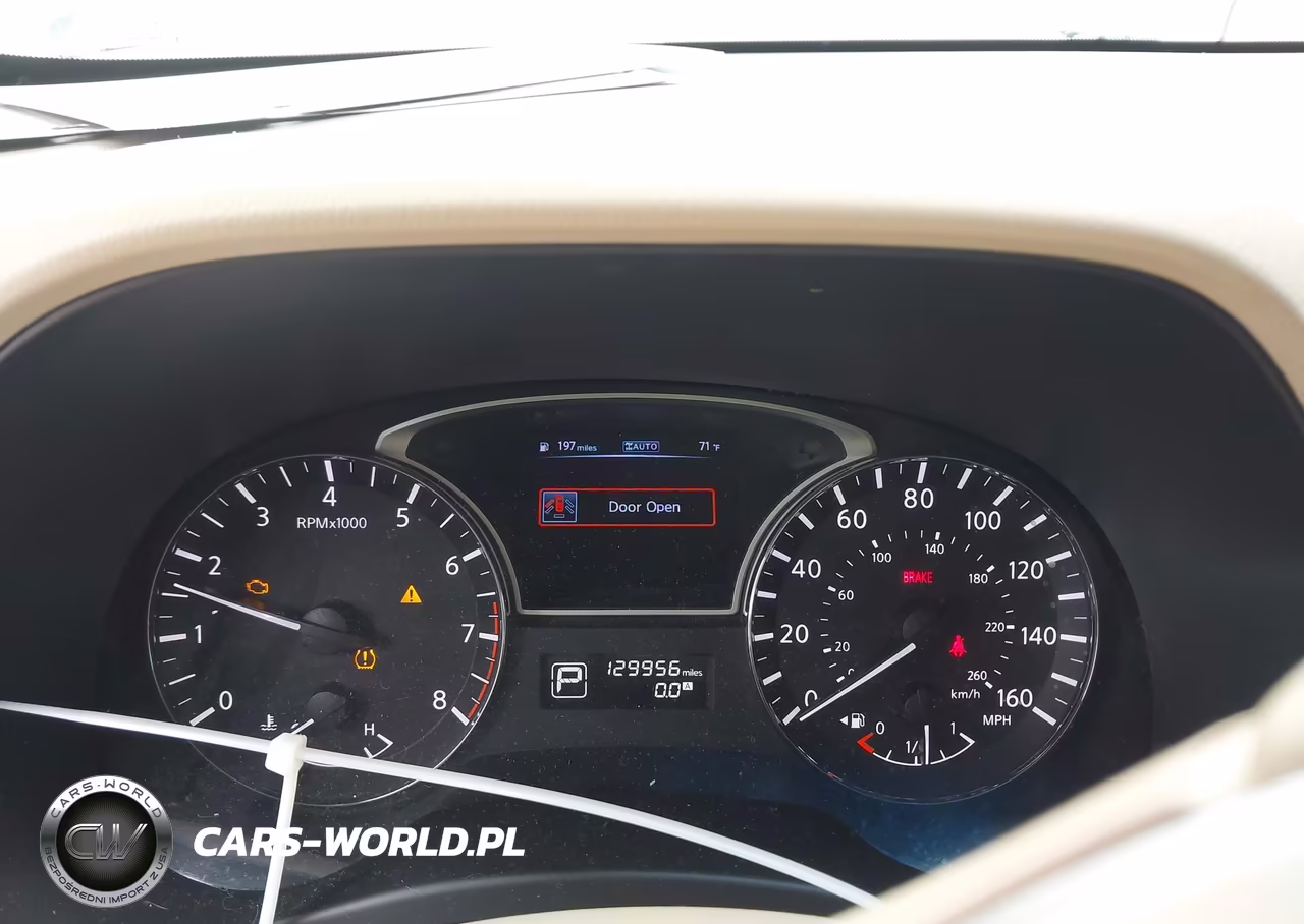 2014 Nissan Pathfinder Platinum VIN:5N1AR2MM4EC703279 - 7